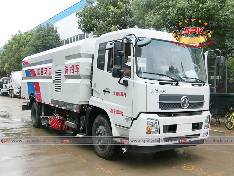 Street Washing Truck Dongfeng - RF
